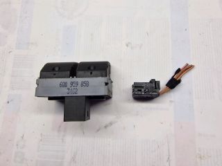 bontott VW POLO IV Ablakemelő Kapcsoló Négyes / Kettes