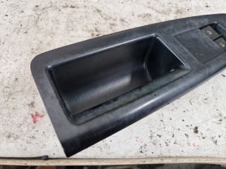 bontott VW POLO IV Ablakemelő Kapcsoló Négyes / Kettes