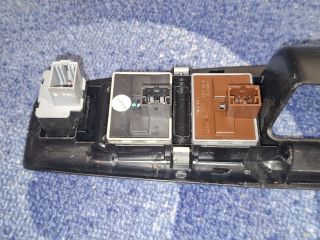 bontott VW POLO IV Ablakemelő Kapcsoló Négyes / Kettes