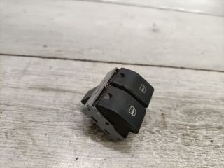 bontott VW POLO IV Ablakemelő Kapcsoló Négyes / Kettes