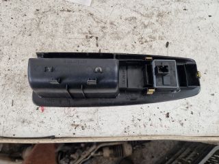 bontott VW POLO IV Ablakemelő Kapcsoló Négyes / Kettes