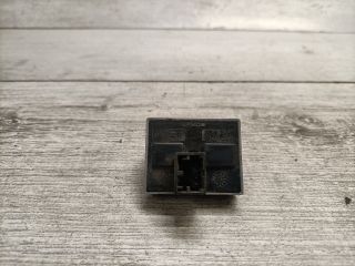 bontott VW POLO IV Ablakemelő Kapcsoló Négyes / Kettes