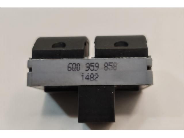 bontott VW POLO IV Ablakemelő Kapcsoló (Pozíciófüggetlen)