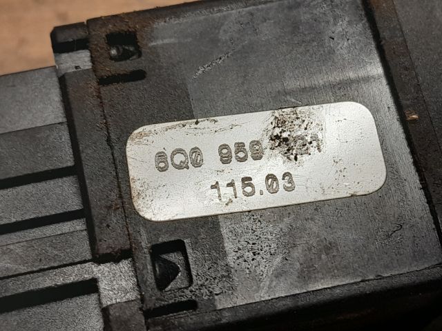 bontott VW POLO IV Ablakfűtés Kapcsoló