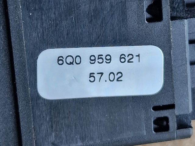 bontott VW POLO IV Ablakfűtés Kapcsoló