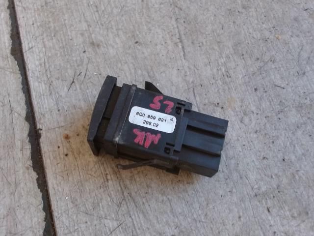 bontott VW POLO IV Ablakfűtés Kapcsoló