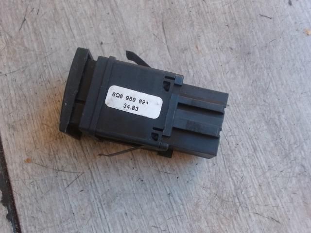 bontott VW POLO IV Ablakfűtés Kapcsoló