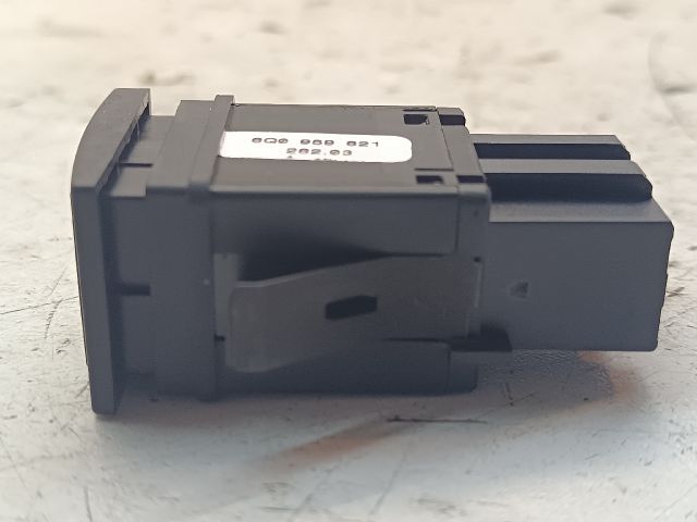 bontott VW POLO IV Ablakfűtés Kapcsoló