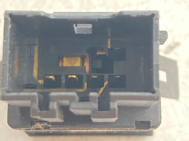 bontott VW POLO IV Ablakfűtés Kapcsoló