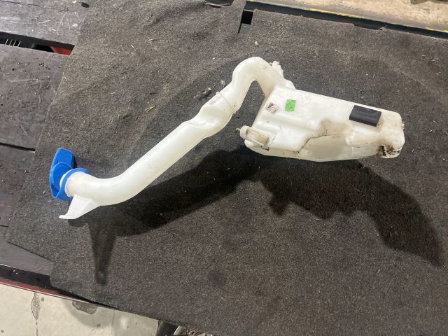 bontott VW POLO IV Ablakmosó Tartály