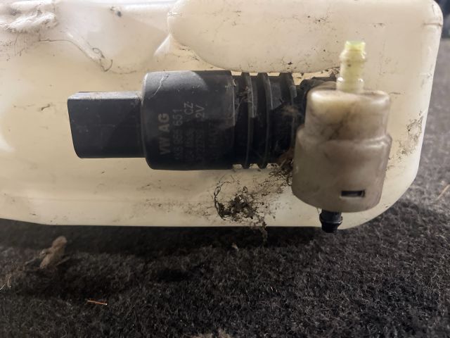 bontott VW POLO IV Ablakmosó Tartály