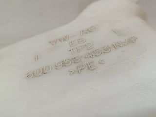 bontott VW POLO IV Ablakmosó Tartály