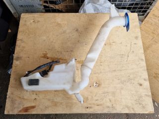 bontott VW POLO IV Ablakmosó Tartály