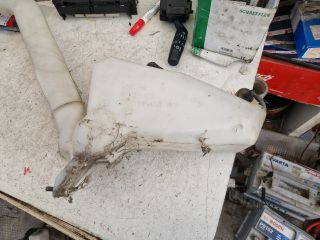 bontott VW POLO IV Ablakmosó Tartály
