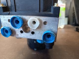 bontott VW POLO IV ABS / ABR / ESP Pumpa