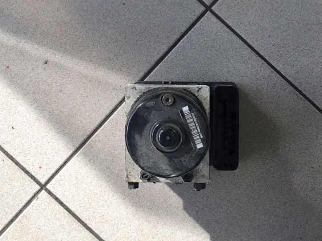 bontott VW POLO IV ABS Kocka