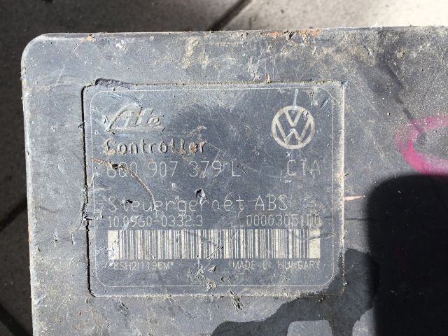 bontott VW POLO IV ABS Kocka