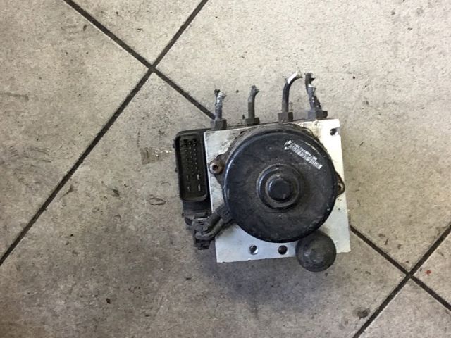 bontott VW POLO IV ABS Kocka