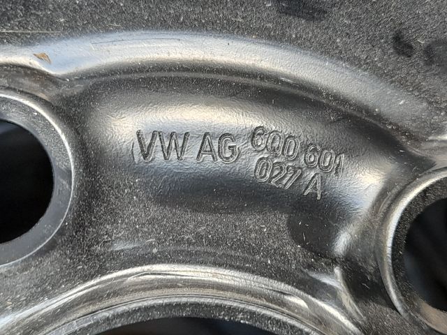 bontott VW POLO IV Acélfelni Gumival (1 db)