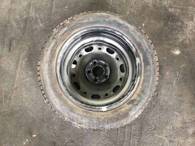 bontott VW POLO IV Acélfelni Gumival (1 db)