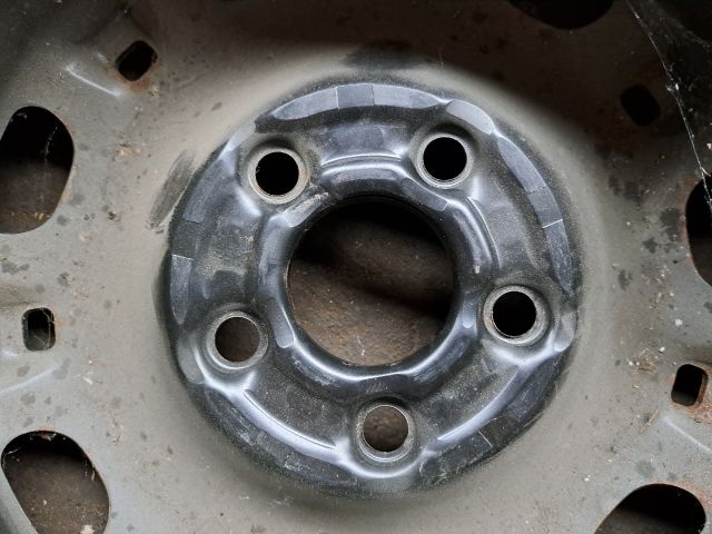 bontott VW POLO IV Acélfelni Gumival (1 db)