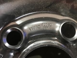 bontott VW POLO IV Acélfelni Gumival (1 db)