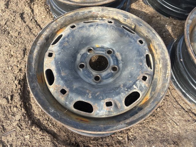 bontott VW POLO IV Acélfelni Szett