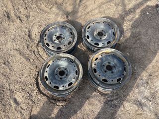 bontott VW POLO IV Acélfelni Szett