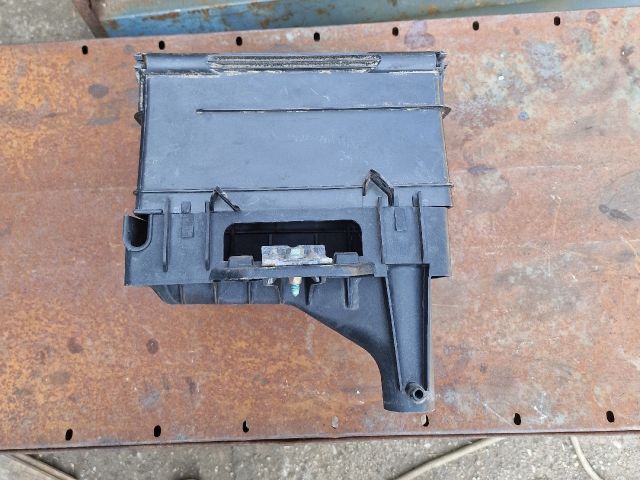 bontott VW POLO IV Akkumulátor Tartó