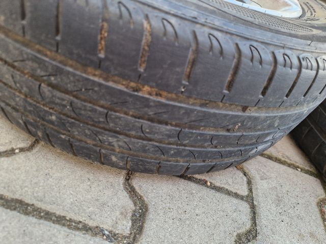 bontott VW POLO IV Alufelni Pár Gumival