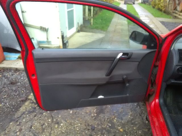 bontott VW POLO IV Bal C Oszlop Burkolat