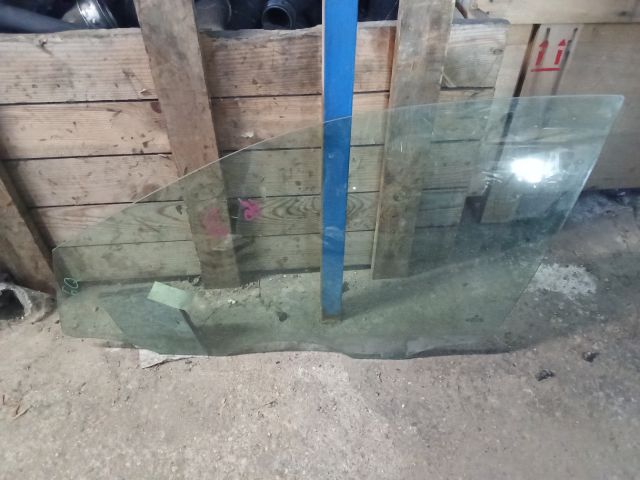 bontott VW POLO IV Bal első Ablak