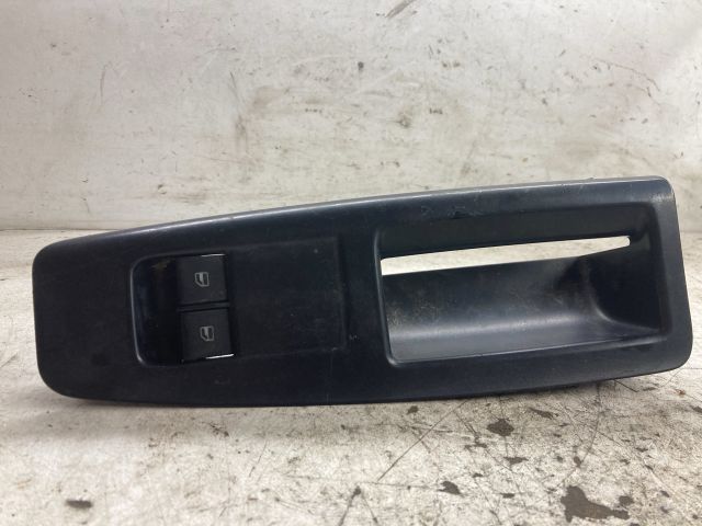 bontott VW POLO IV Bal első Ablakemelő Kapcsoló