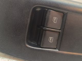 bontott VW POLO IV Bal első Ablakemelő Kapcsoló
