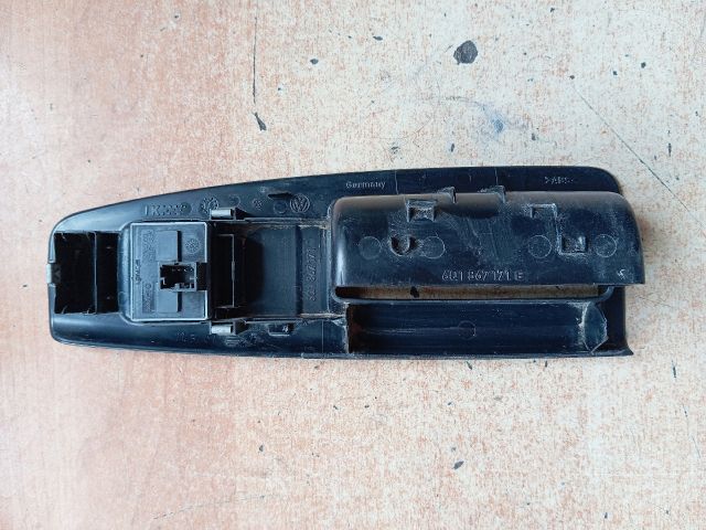bontott VW POLO IV Bal első Ablakemelő Kapcsoló