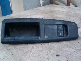 bontott VW POLO IV Bal első Ablakemelő Kapcsoló