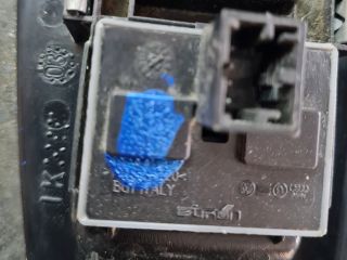 bontott VW POLO IV Bal első Ablakemelő Kapcsoló