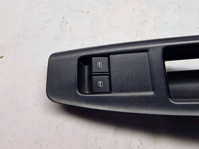 bontott VW POLO IV Bal első Ablakemelő Kapcsoló