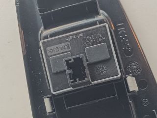 bontott VW POLO IV Bal első Ablakemelő Kapcsoló