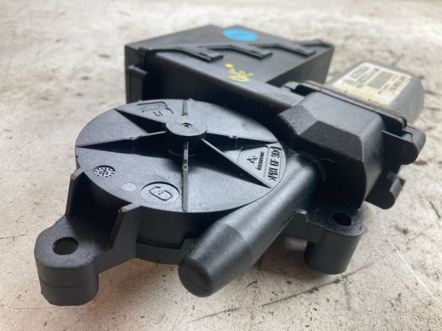 bontott VW POLO IV Bal első Ablakemelő Motor