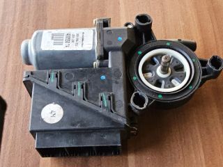 bontott VW POLO IV Bal első Ablakemelő Motor