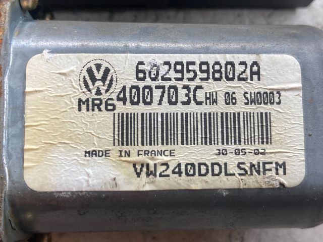 bontott VW POLO IV Bal első Ablakemelő Motor