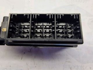 bontott VW POLO IV Bal első Ablakemelő Motor