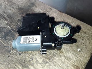 bontott VW POLO IV Bal első Ablakemelő Motor