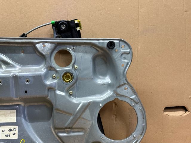 bontott VW POLO IV Bal első Ablakemelő Szerkezet (Elektromos)