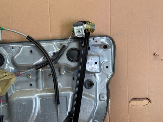 bontott VW POLO IV Bal első Ablakemelő Szerkezet (Elektromos)