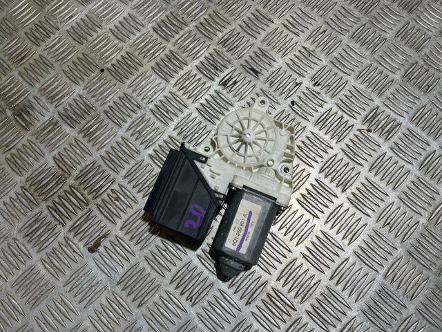 bontott VW POLO IV Bal első Ablakemelő Szerkezet (Elektromos)