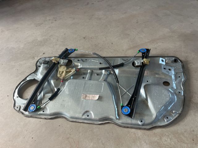 bontott VW POLO IV Bal első Ablakemelő Szerkezet (Elektromos)