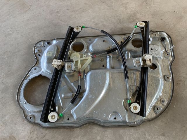 bontott VW POLO IV Bal első Ablakemelő Szerkezet (Elektromos)