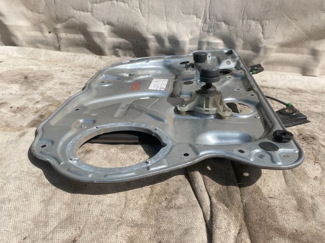 bontott VW POLO IV Bal első Ablakemelő Szerkezet (Mechanikus)